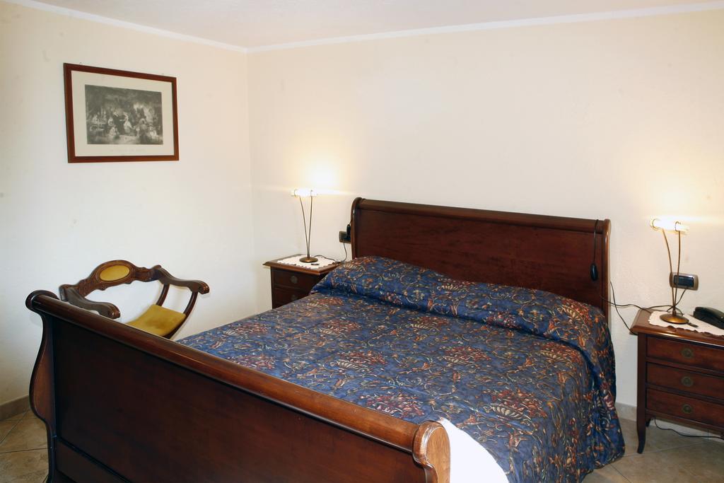 Hotel Les Combes La Salle Pokój zdjęcie