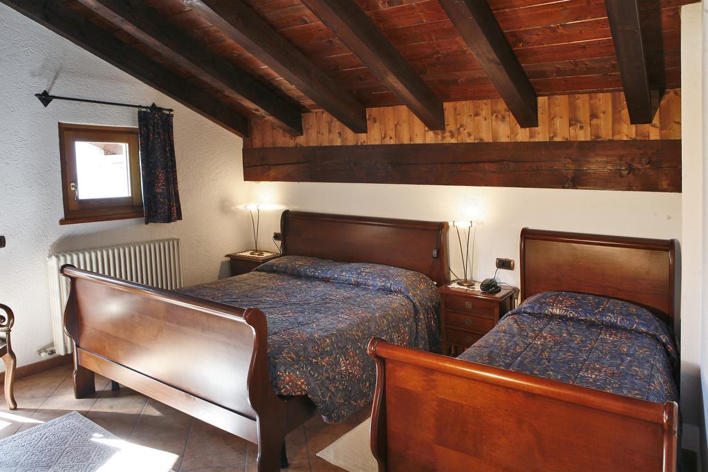 Hotel Les Combes La Salle Pokój zdjęcie