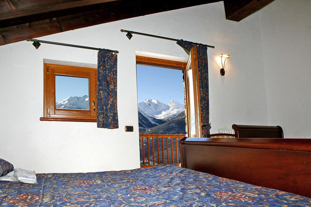 Hotel Les Combes La Salle Zewnętrze zdjęcie